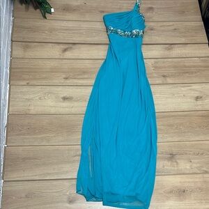 Blue One-Shoulder Sleeveless Gown